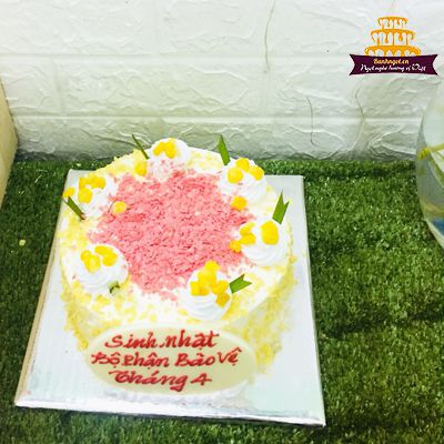 S4 Bánh sinh nhật nhân viên